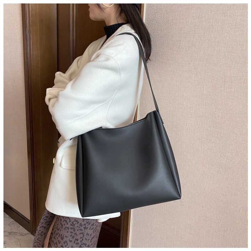 The Hayfay Leticia Tote Bag